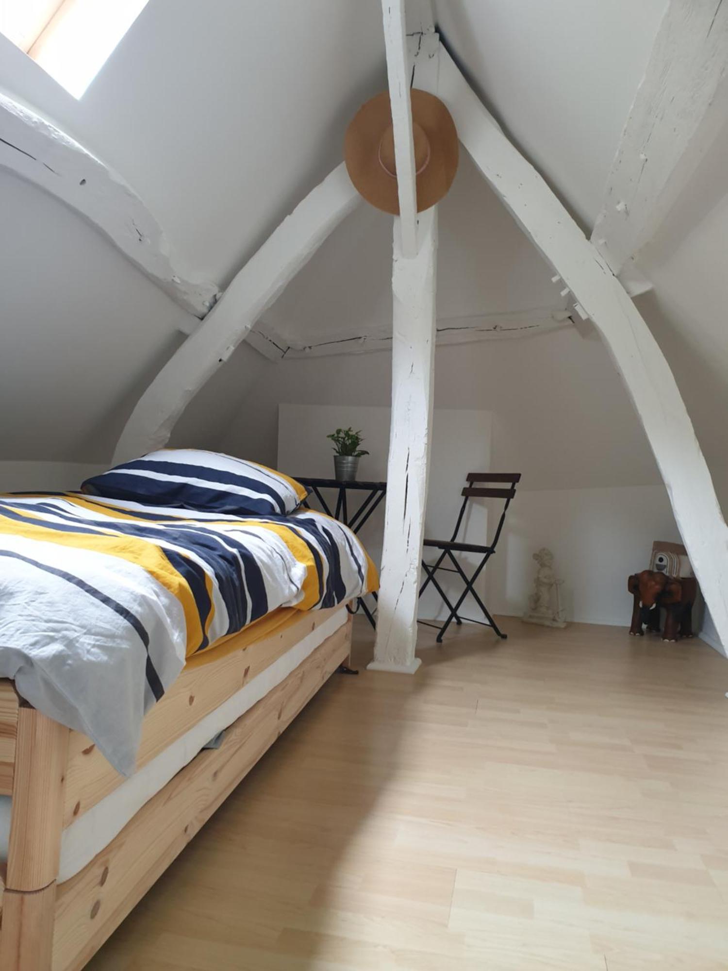 Chambre Privee Dans Petite Maison Typique 몽티빌리에 외부 사진